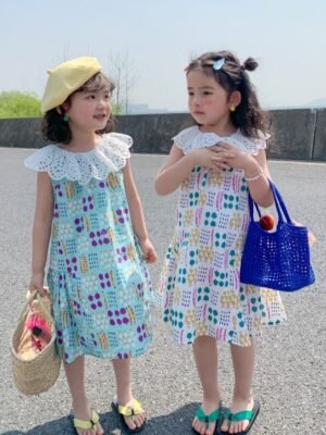 連身裙 – 蕾絲翻領花邊連身裙